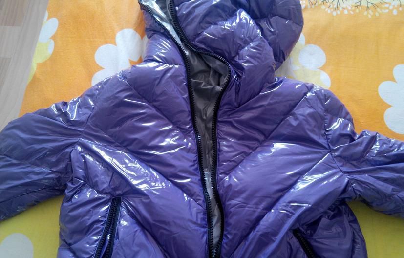 羽绒服怎样收纳占的空间小
