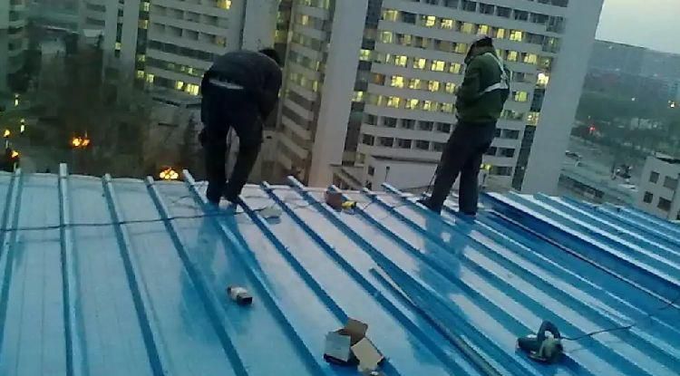 彩钢屋面漏水怎么办
