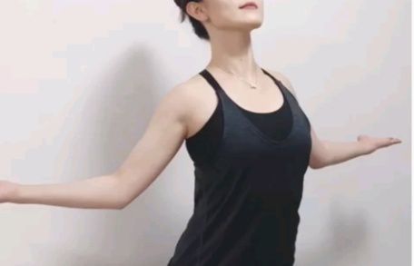 如何快速丰胸？