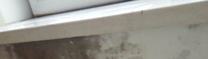 窗台外渗水最好解决方法是什么？