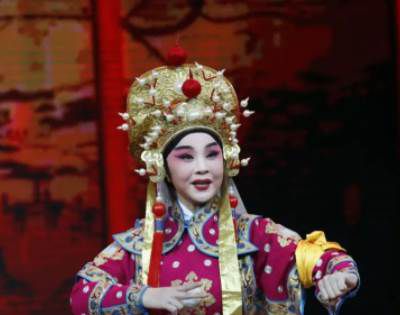 《花木兰》是哪类剧类的代表作？
