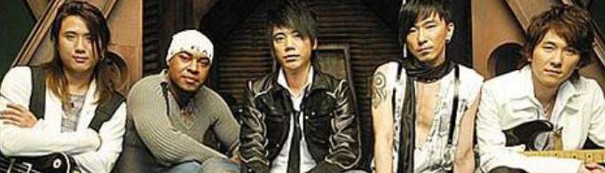 信乐团的主唱是哪位男明星？