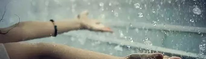 雨天干净文案短句有哪些？