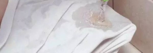 干了的酱油渍怎么去除