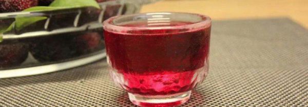 杨梅与枸杞能在一起泡酒吗