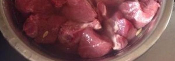 生肉可以用水浸泡吗