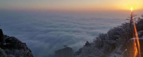 泰山看日出几点开始爬 哪条路线最好