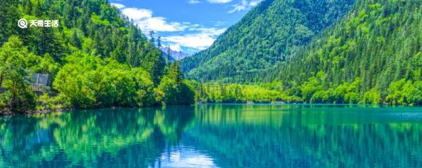 九寨沟在四川哪个城市 九寨沟在四川哪个城市
