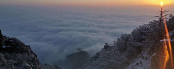 爬泰山为什么不能爬两次 爬泰山的注意事项