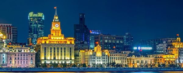 浦西属于上海哪个区 浦西位于上海的哪里