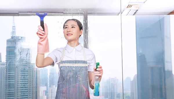 怎么用报纸擦玻璃 如何用报纸擦玻璃