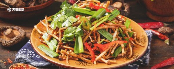 折耳根是什么 为什么折耳根又叫鱼腥草