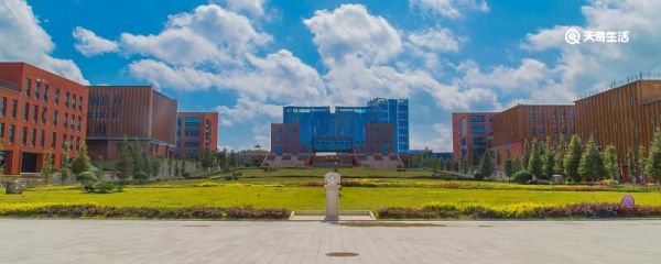 北京八中在哪个区 北京八中位于哪里