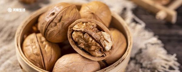 核桃生虫子怎么处理 核桃生虫子怎么办