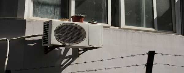 空调化霜灯亮怎么处理知道这些就好处理了 空调化霜灯亮怎么办