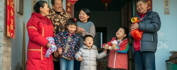 门神贴在大门上还是二门上 贴门神的注意事项