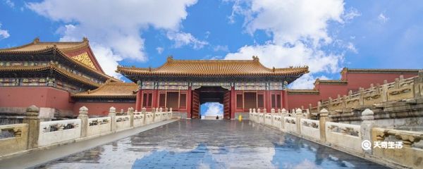 在我国建筑中多用什么形状排水 我国建筑中多用什么的形状作为排水口