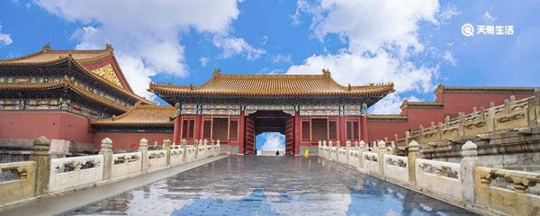 故宫为什么基本是红色和黄色 为什么故宫基本是红色和黄色