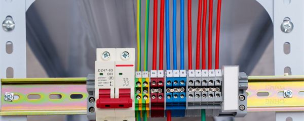 什么是铠装电缆 什么是铠装电力电缆头