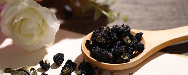 黑枸杞有什么功效 黑枸杞的功效与作用