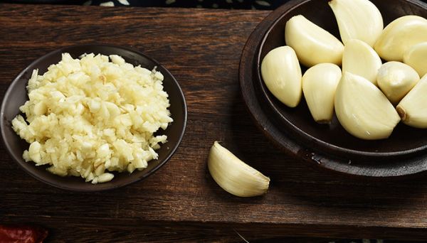 大蒜醋泡脚怎么泡 大蒜醋泡脚的步骤