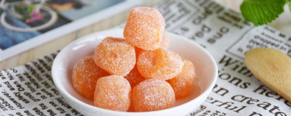 哪个季节该吃盐分多的食物 哪些食物含盐分高