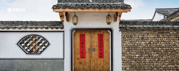 上联在左边还是右边 上联下联怎么分左右