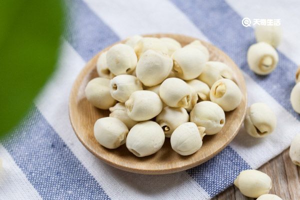 薏米和莲子一起吃的功效 薏米莲子粥的功效