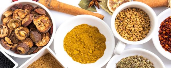 花椒粉和胡椒粉有什么区别 花椒粉和胡椒粉的区别是什么