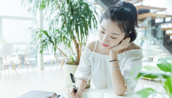 18-25度穿什么衣服合适 18-25度穿什么衣服好