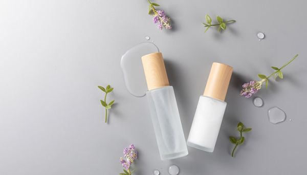 坐飞机可以带化妆品吗 坐飞机行李箱有什么要求