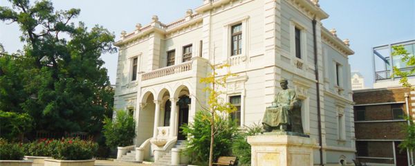 梁思成简介 梁思成简介和事迹