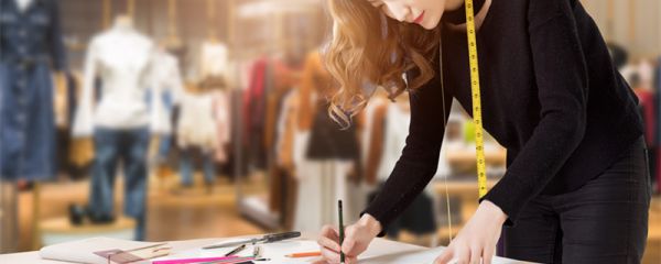 模特穿的衣服叫什么 模特服装的定义