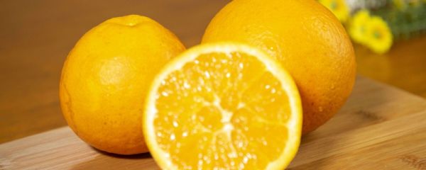 脐橙里面长出了“小橙子”，还能吃吗 脐橙是上火还是下火