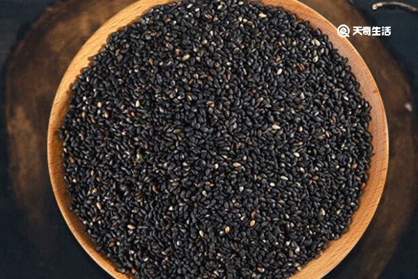 吃熟黑芝麻的功效与作用 吃熟黑芝麻的功效与作用