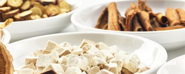 茯苓的功效与作用 茯苓的功效与作用有哪些