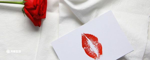 老公生日简短走心的句子 祝老公生日简短的句子