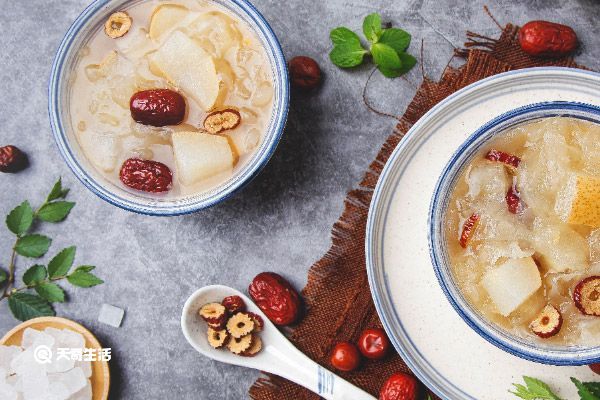 雪梨银耳汤黄皮籽的功效与作用 雪梨银耳汤的功效与作用