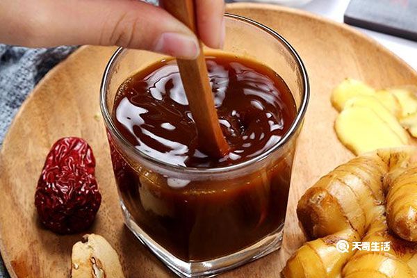 红枣姜茶的功效与作用 红枣姜茶的功效与作用是什么