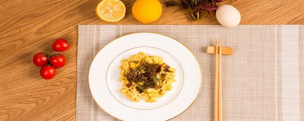 香椿炒鸡蛋的功效与作用 香椿炒鸡蛋有什么功效