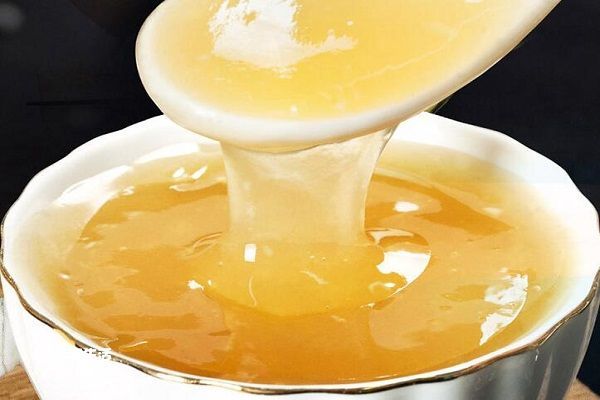 葛根粉和芝麻一起吃的功效 葛根粉与黑芝麻同吃的作用