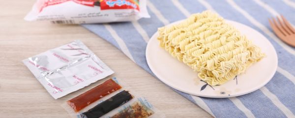 方便面是哪个国家发明的 方便面最开始出现在哪个国家