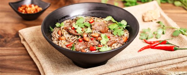 碱水面为什么要过水 碱水面一定要过水吗