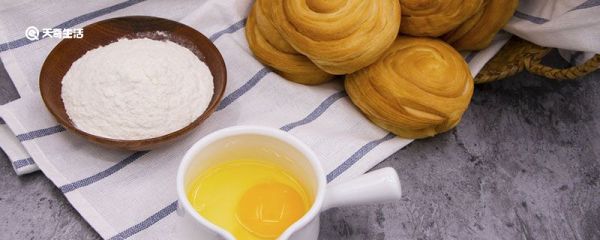 为什么用低筋粉做蛋糕 做蛋糕要低筋粉还是高筋粉