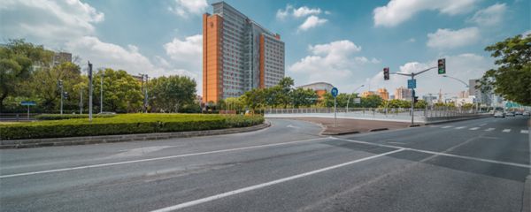 钱塘自古繁华的钱塘指哪里 钱塘自古繁华的钱塘是指哪里