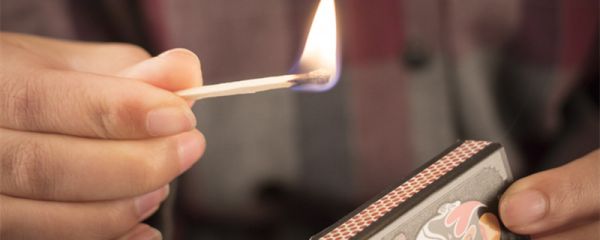 易燃固体是火药还是火柴 易燃固体是火药还是火柴呢