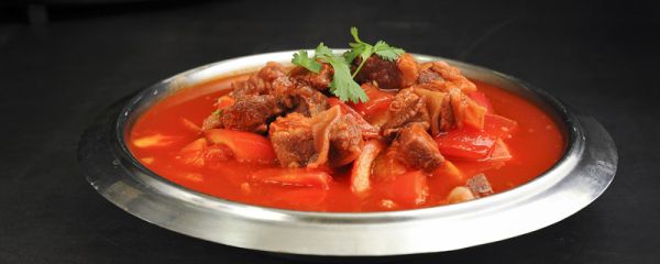 炖牛腩的配料 炖牛腩的配料窍门