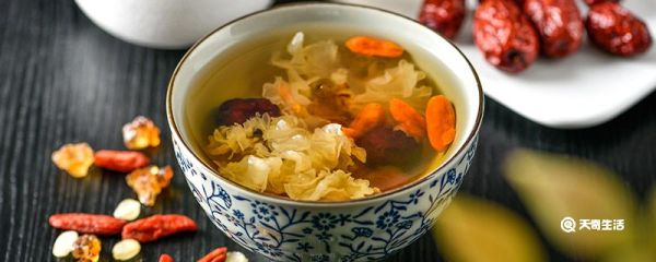 银耳莲子汤能隔夜吗 银耳莲子汤能不能隔夜喝