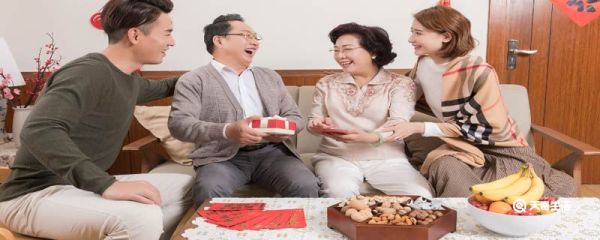 除夕夜守岁寓意着什么 除夕的时候守岁寓意是什么意思