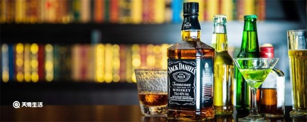 威士忌和白兰地有什么区别 白兰地酒和威士忌的区别